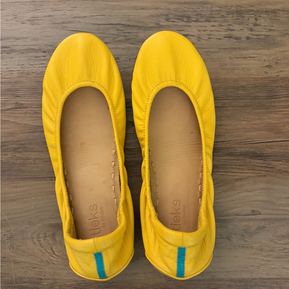 Tieks Shoes - Tieks Sunny Yellow Leather Flats